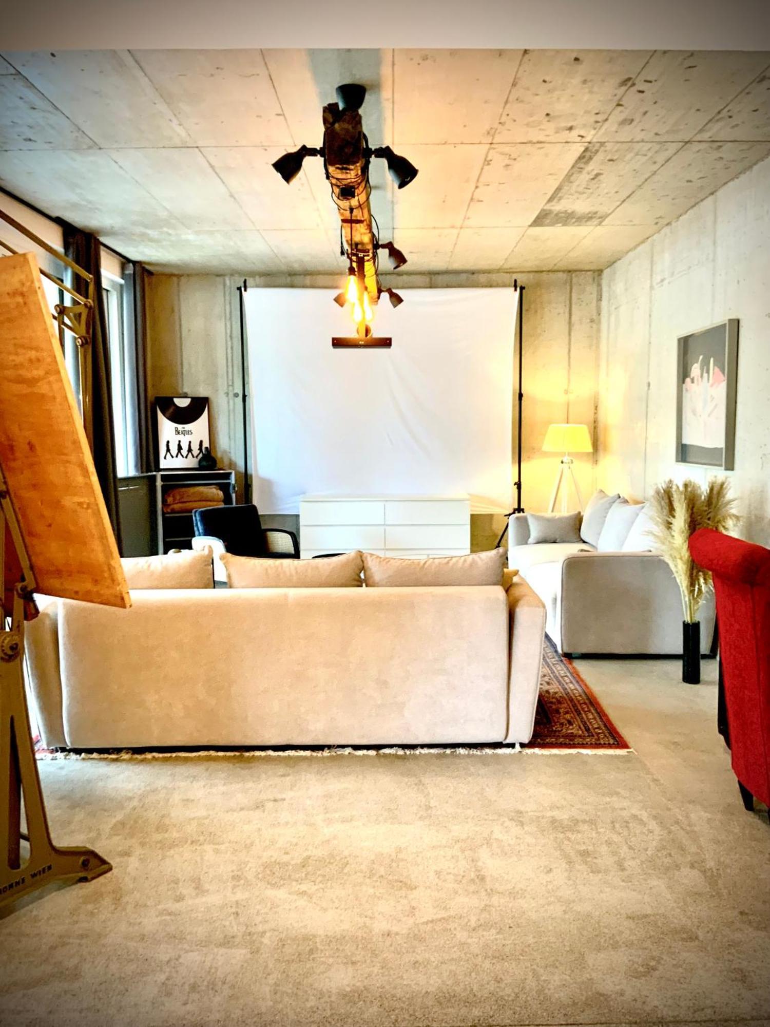 Waterfront - Urbane Eleganz Am Bachufer Apartamento Villach Quarto foto